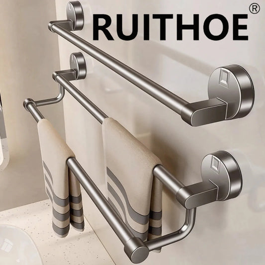 Porte-serviettes a ventouse double barre fixe sur un mur de salle de bain carrele